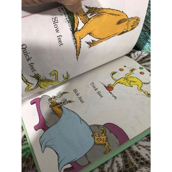 1993 Dr. Seuss Book “The Foot Book” Like New - Picture 9 of 10